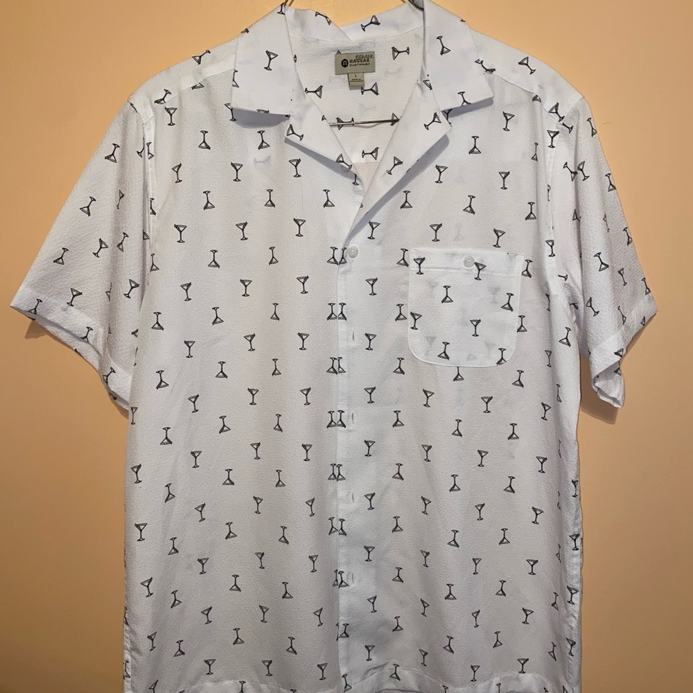 Men’s EUC Haggar Shirt with Martini Glasses